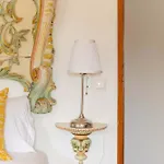 Charming Classic-Rustic Retreat In Historic Lisbon